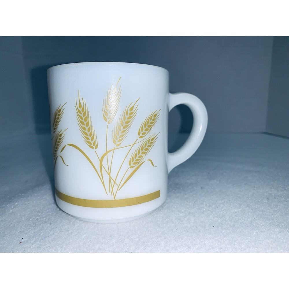 Vtg Hazel Atlas Milk Glass Mug MCM Golden Wheat Design Collectible Condition
